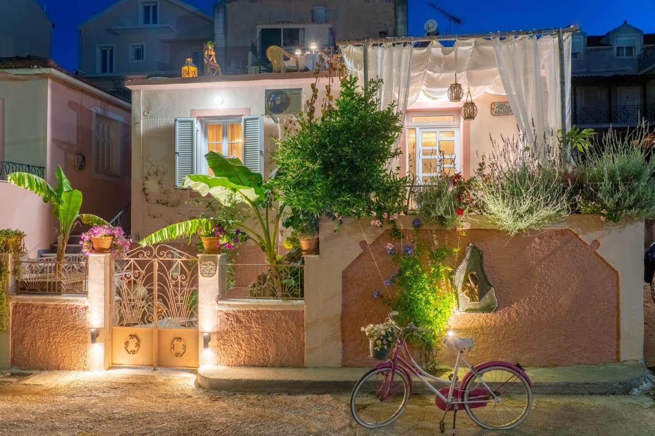 Flowers In The City - Elegant Home In Argostoli Exterior photo